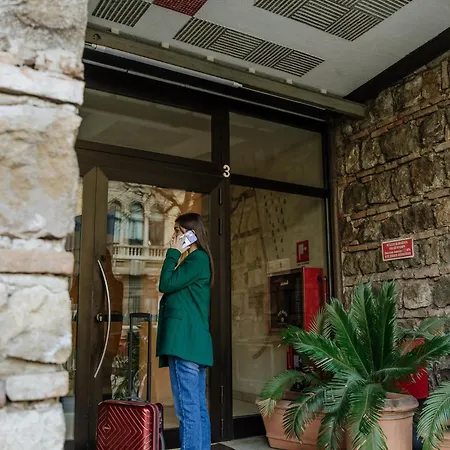 Yourbanflat Eremitani Апартаменты *